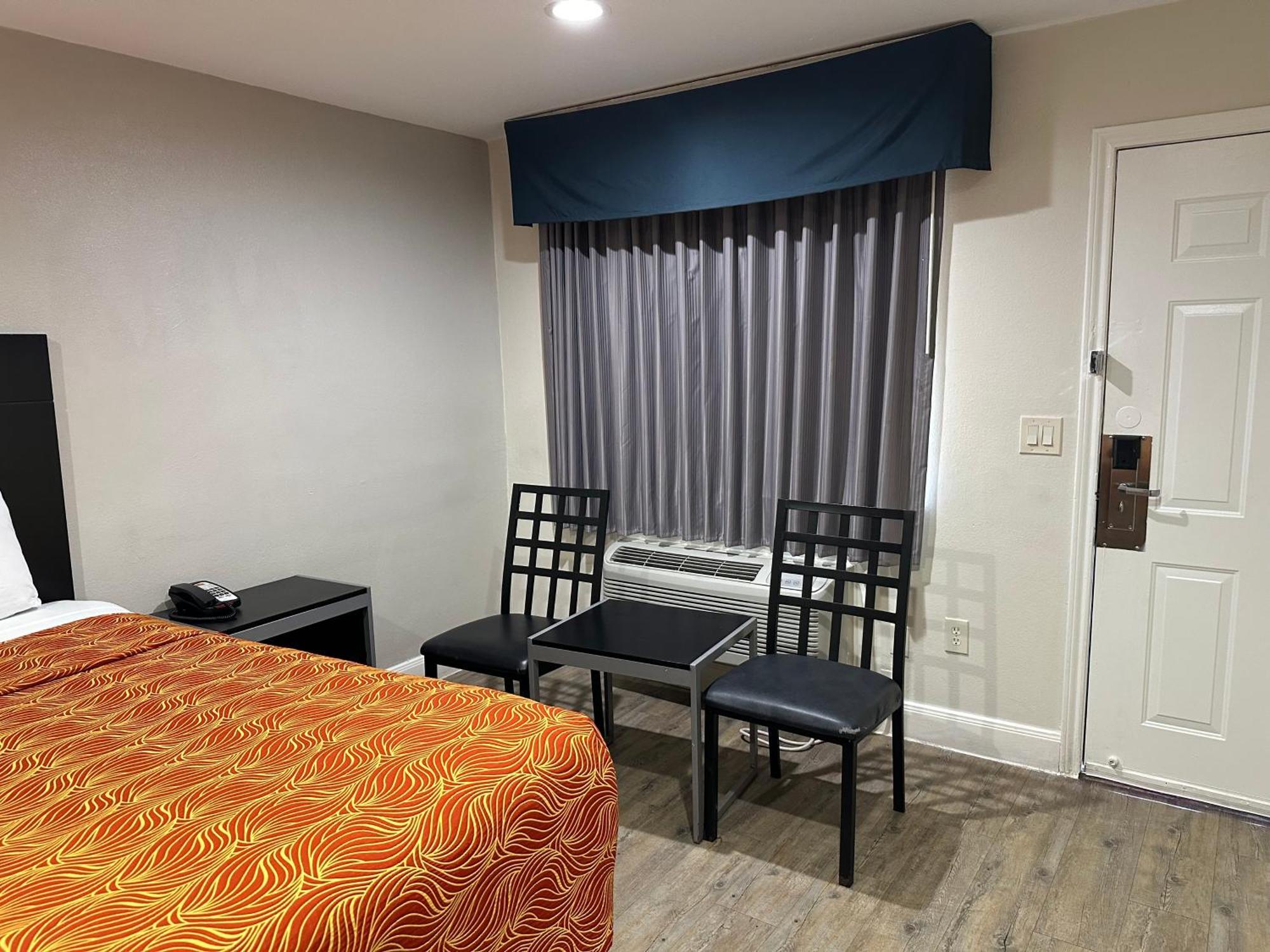 Palace Inn I-45 & Bellfort ヒューストン エクステリア 写真